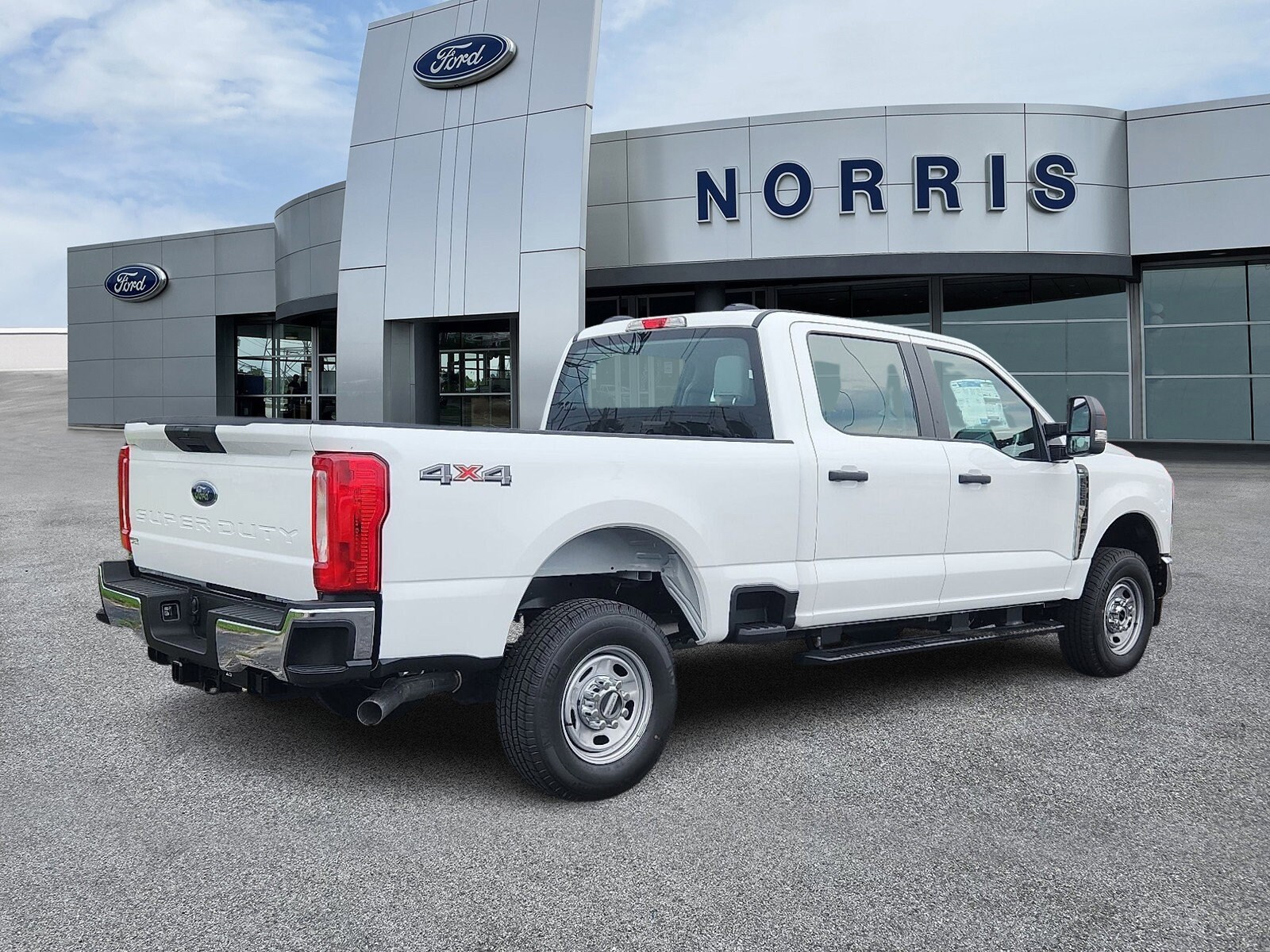 2025 Ford F-250 XL photo 3
