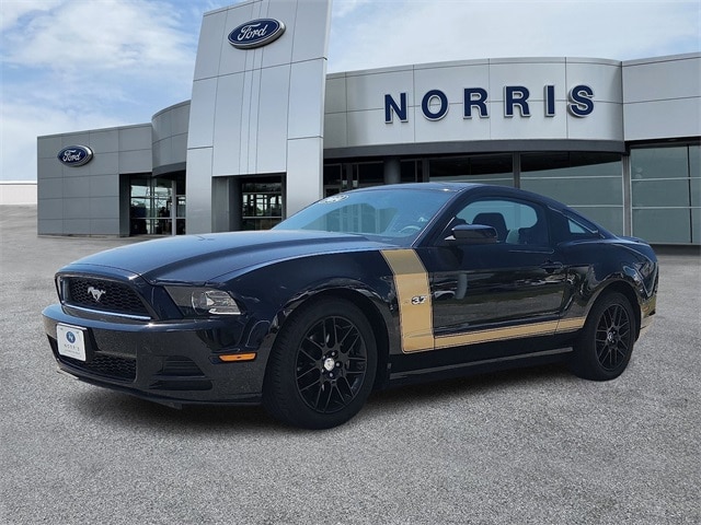 Used 2014 Ford Mustang V6 with VIN 1ZVBP8AM5E5319471 for sale in Dundalk, MD