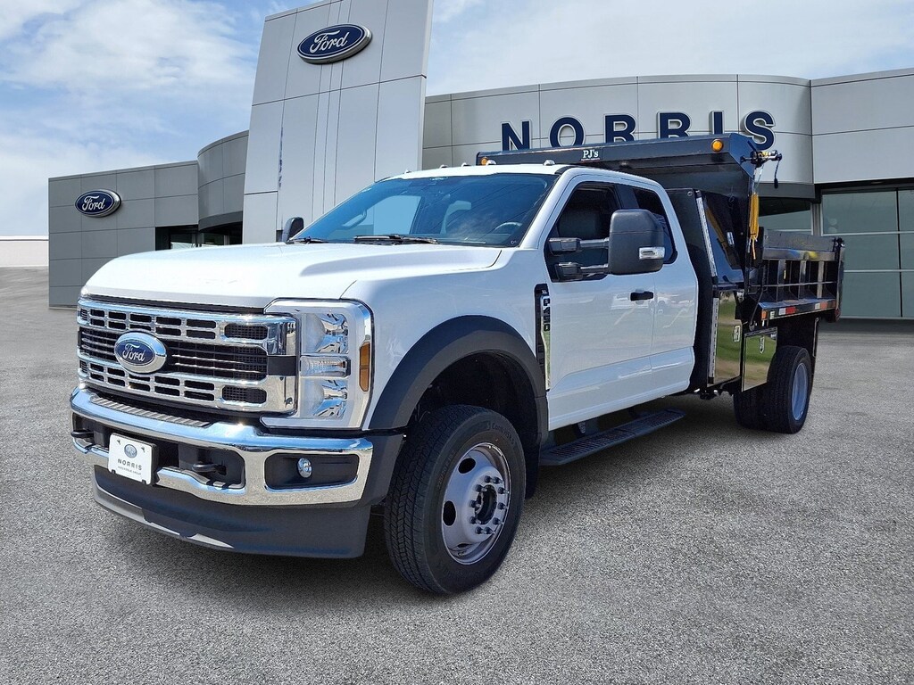 2024 Ford F-450 XL photo 2