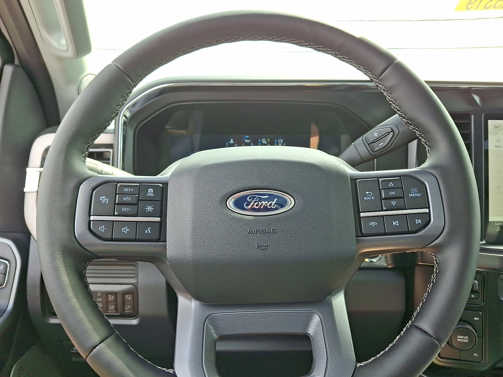 2025 Ford F-350 Super Duty Lariat - Photo 14