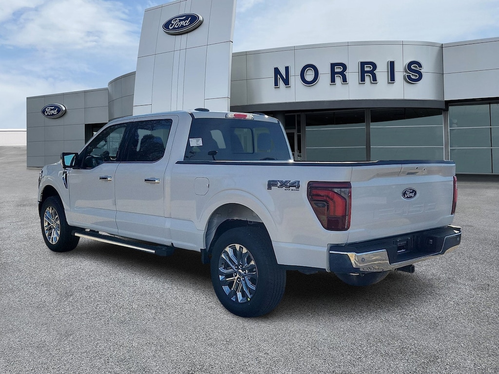 2026 Ford F-150 Lariat photo 3