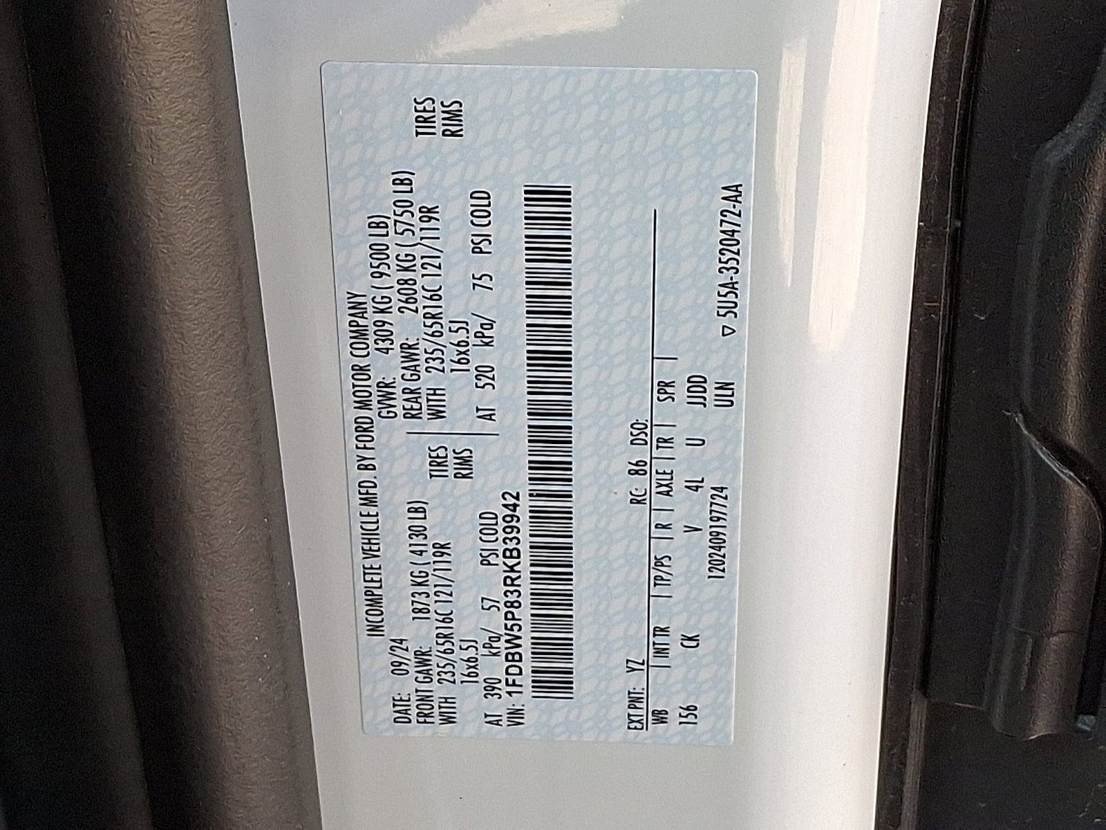 2024 Ford Transit Cutaway Base - Photo 15