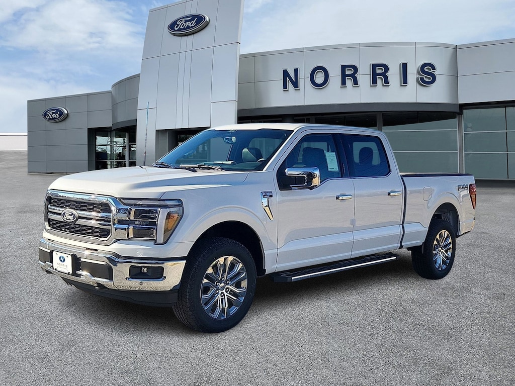 2026 Ford F-150 Lariat photo 2