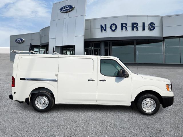 2019 Nissan NV photo 4