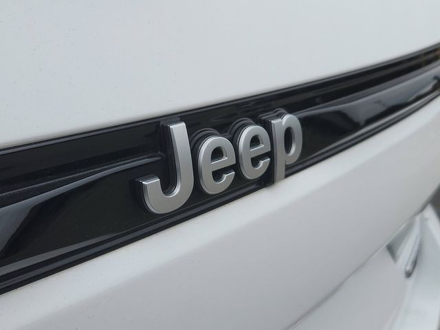 2023 Jeep Grand Cherokee Summit - Photo 26