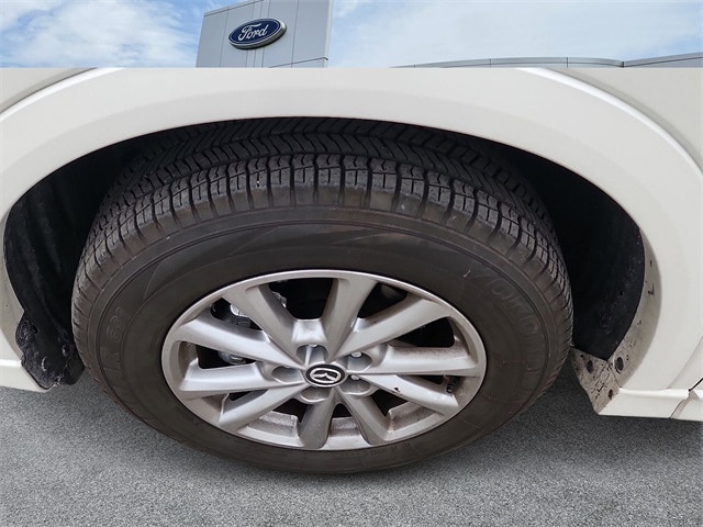 2025 Mazda CX-5 2.5 S Preferred photo 2