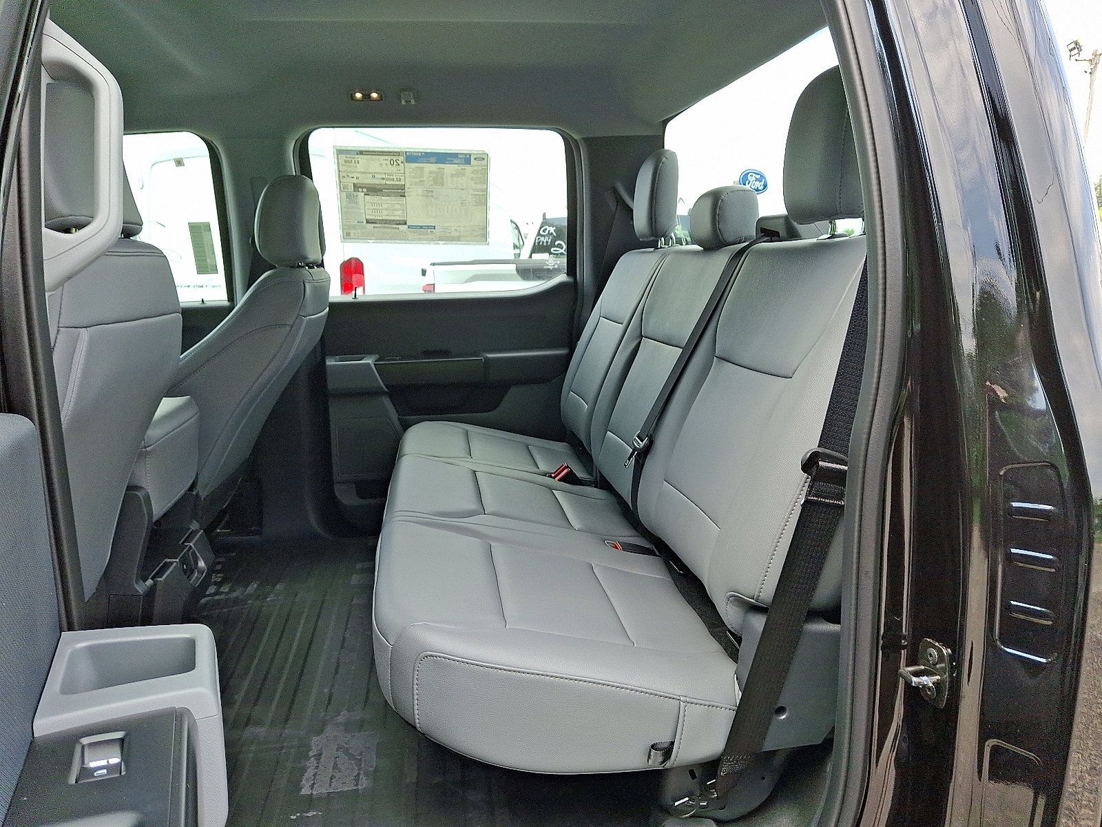 2025 Ford F-150 XL - Photo 6