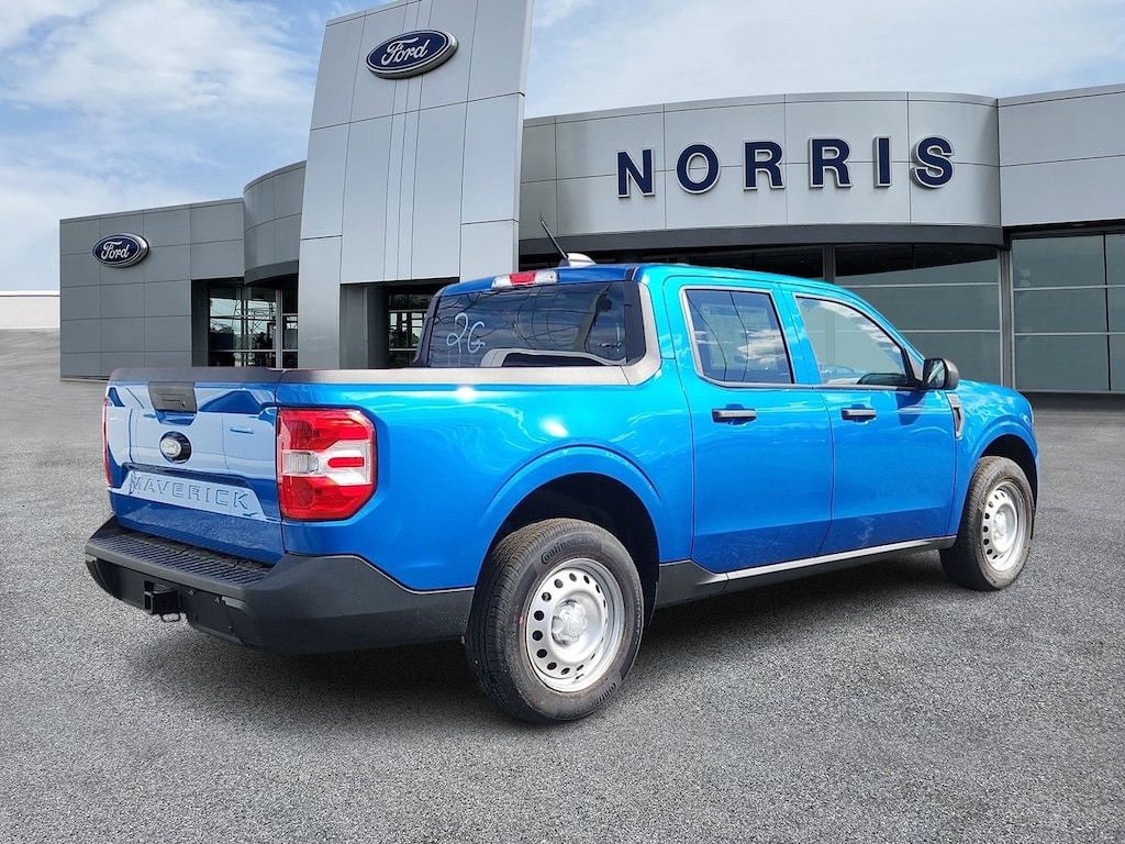 New 2025 Ford Maverick XL Truck SuperCrew