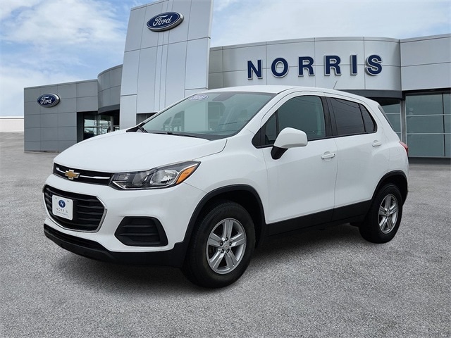 Used 2020 Chevrolet Trax LS with VIN KL7CJNSBXLB092620 for sale in Dundalk, MD