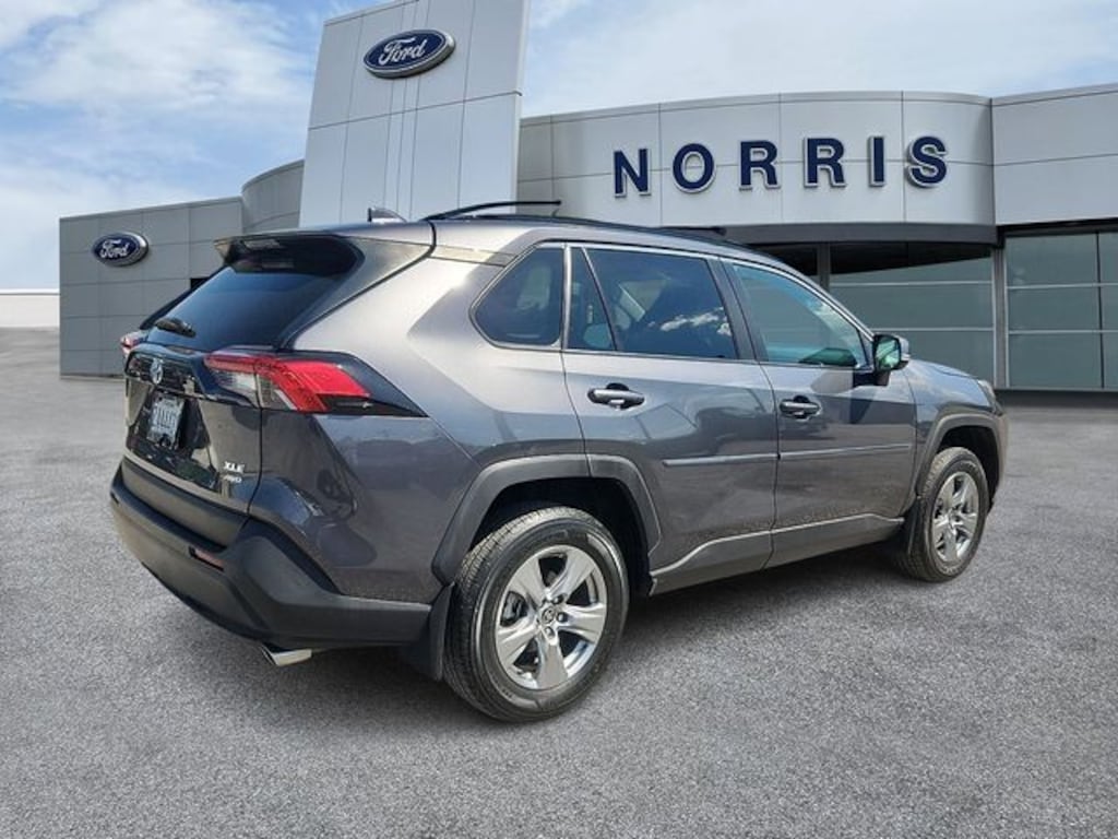 Used 2023 Toyota RAV4 XLE SUV