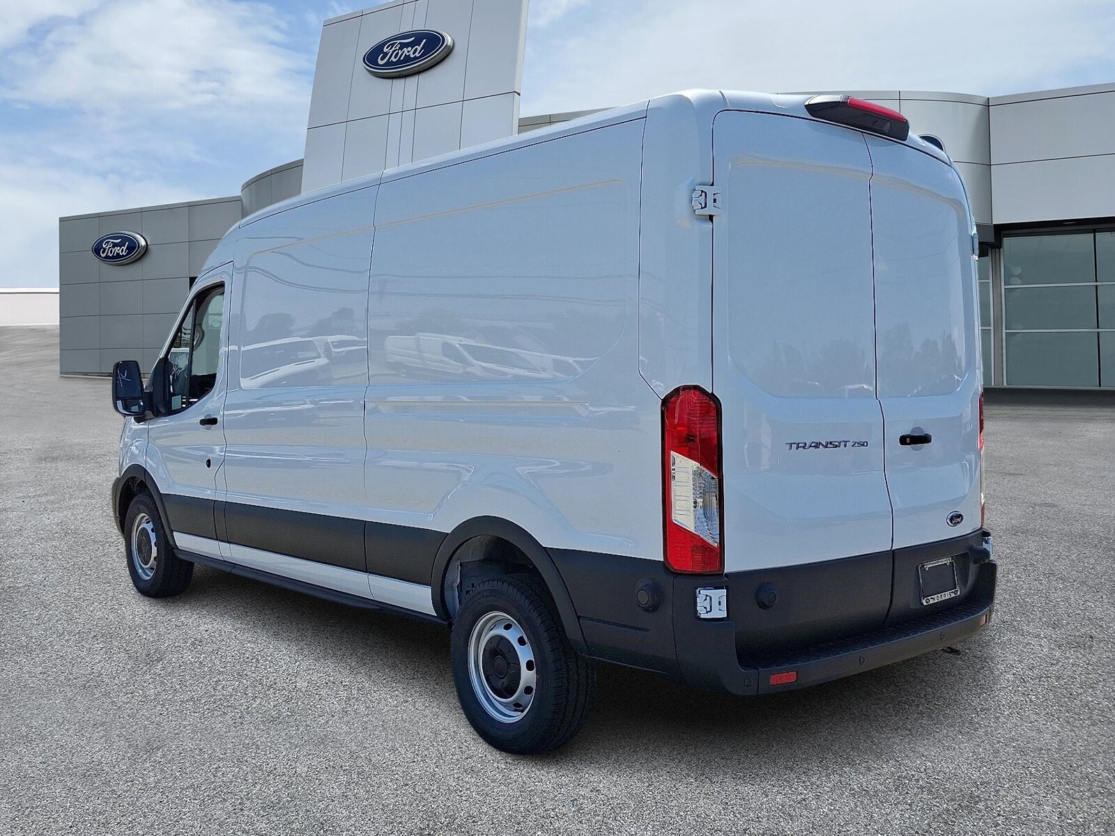 2025 Ford Transit Cargo Van photo 2