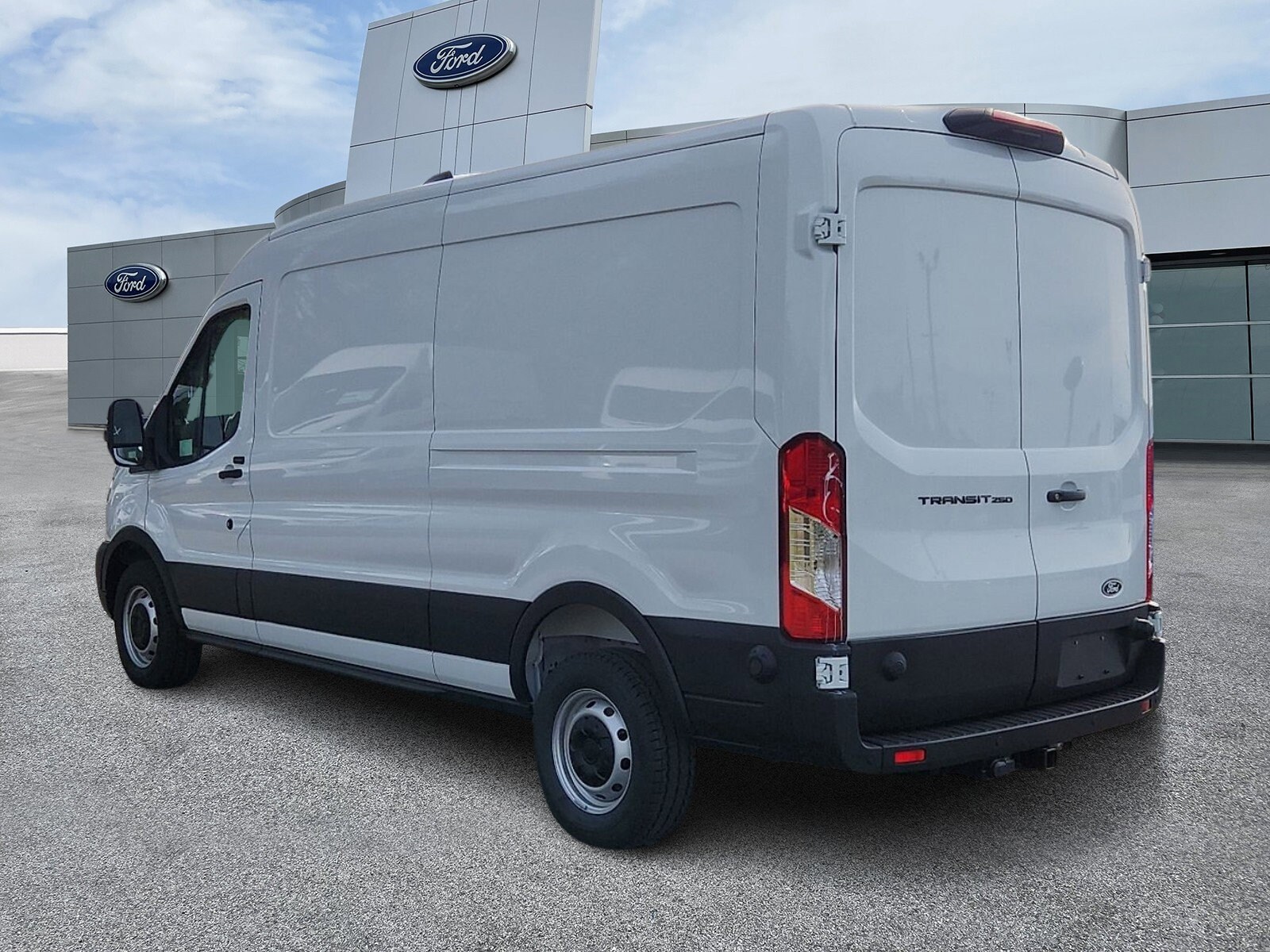 2026 Ford Transit Cargo Van photo 2