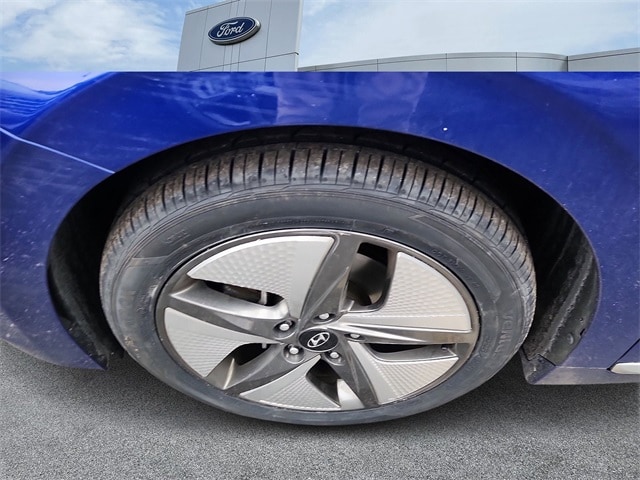 2020 Hyundai Ioniq Limited photo 3