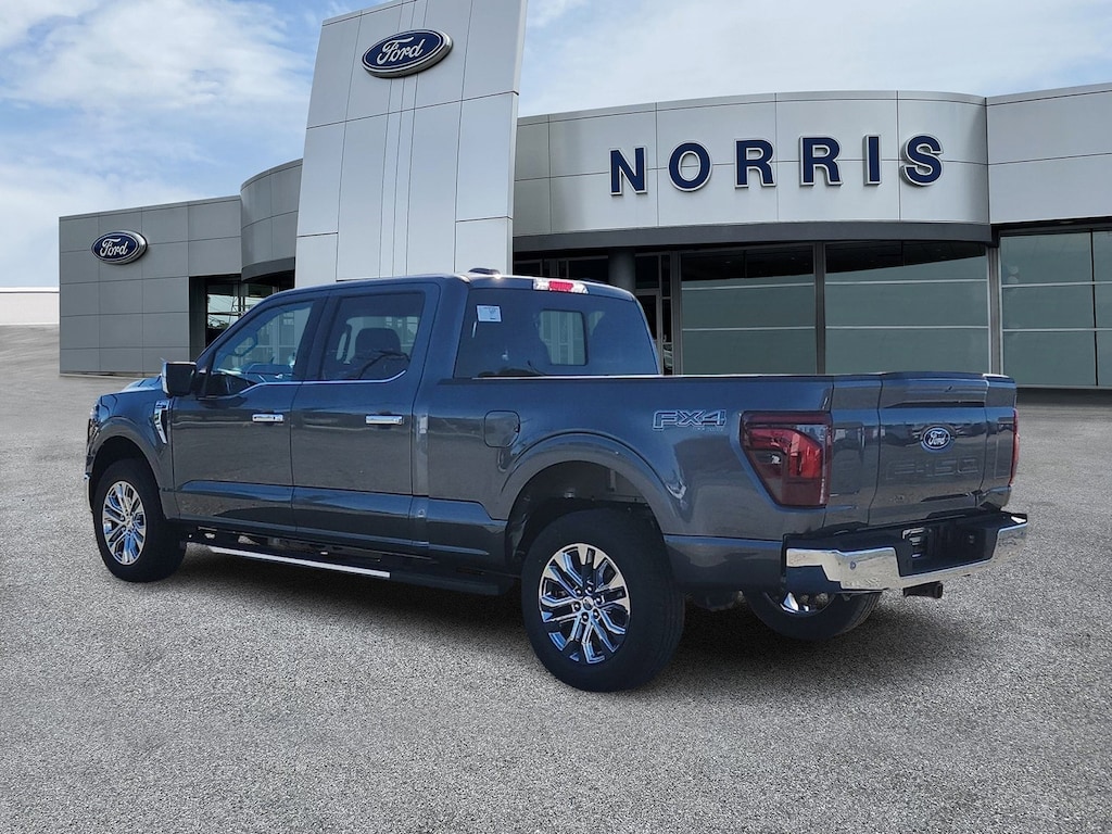New 2025 Ford F-150 LARIAT Truck SuperCrew Cab