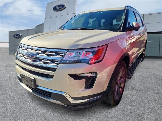 2018 Ford Explorer Limited photo 2