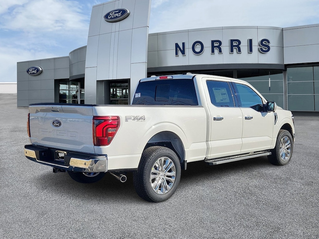 2026 Ford F-150 Lariat photo 4