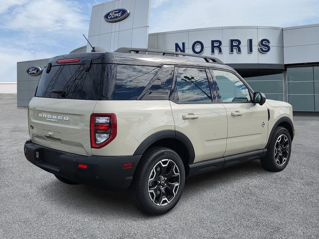 New 2025 Ford Bronco Sport Outer Banks SUV