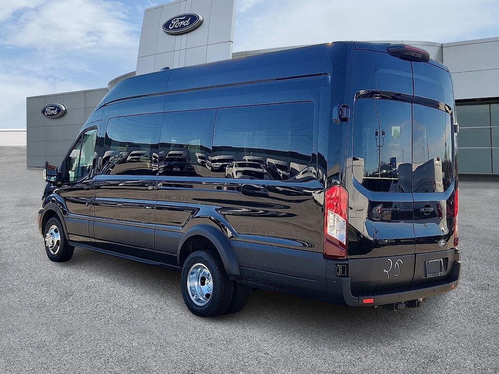 2026 Ford Transit Passenger XLT Van photo 2