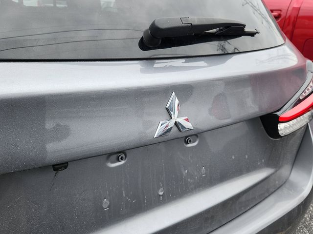 2021 Mitsubishi Outlander Sport ES photo 3