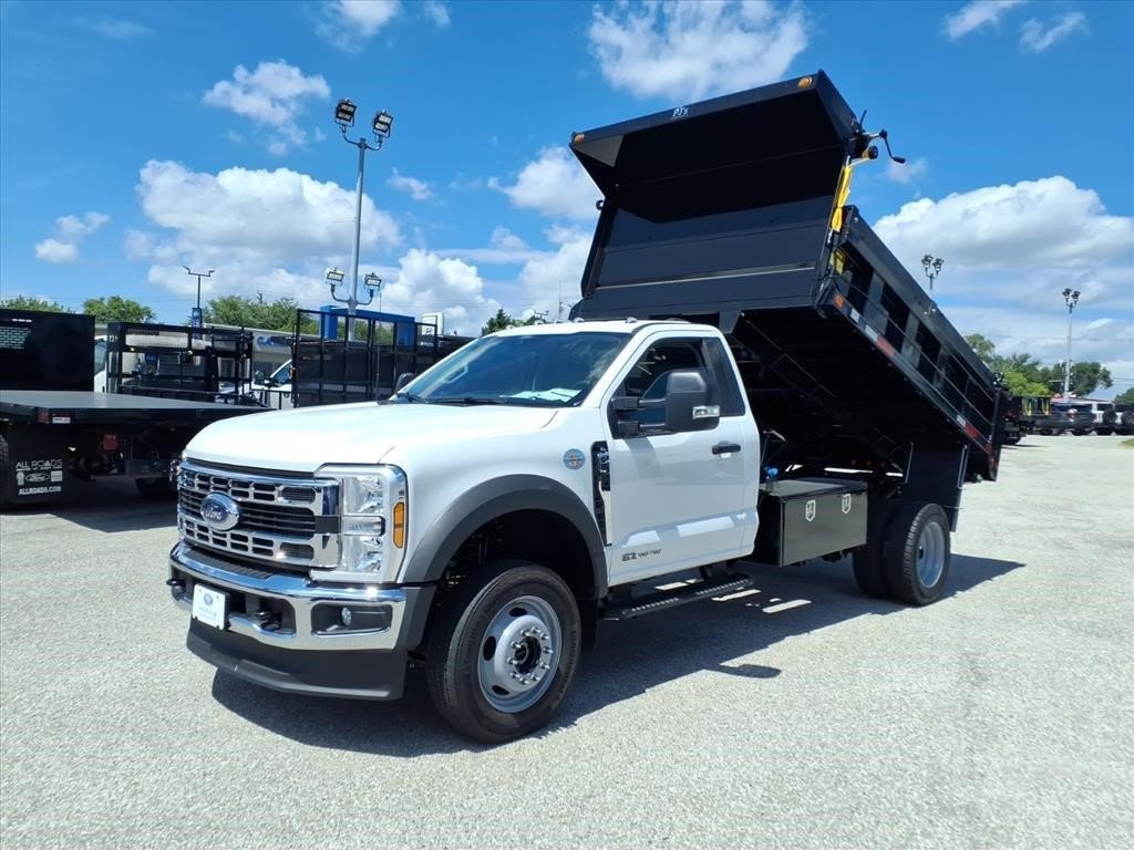  Ford Super Duty F-550 DRW
