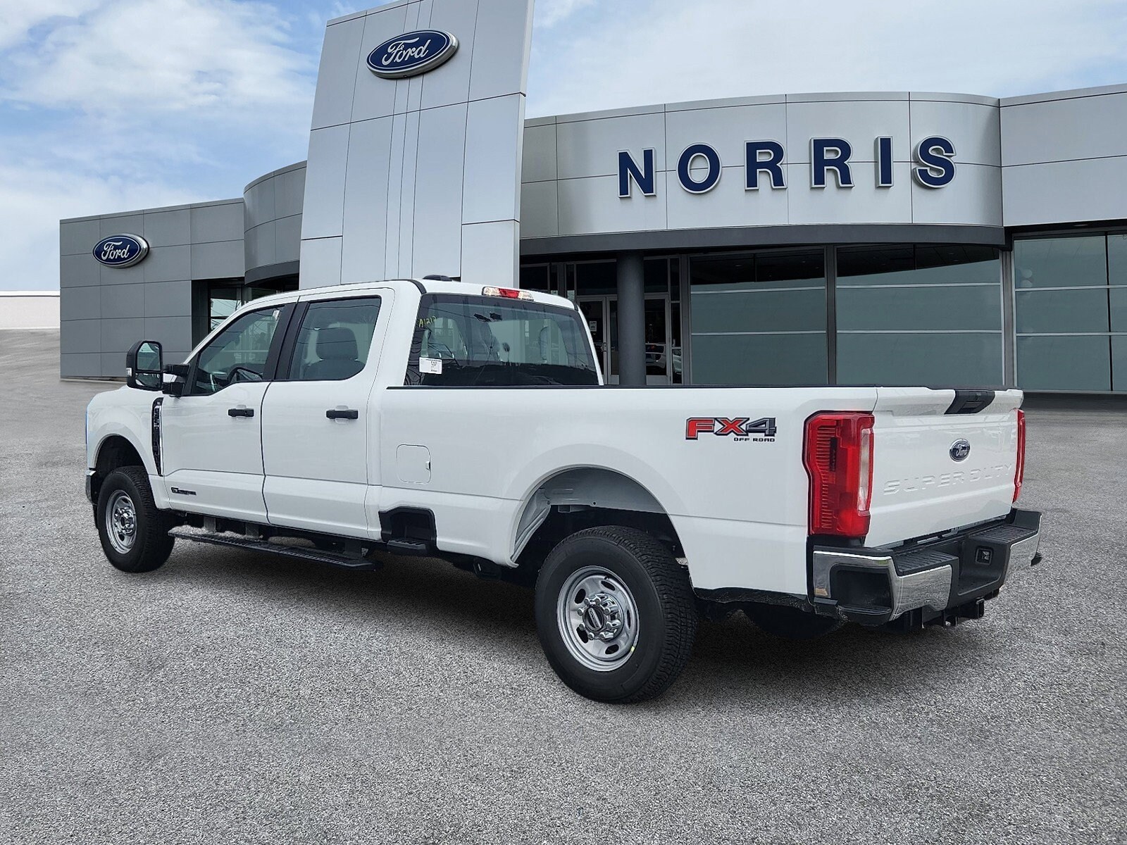 2025 Ford F-250 XL photo 3