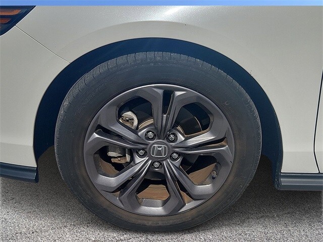 2023 Honda Accord EX photo 2