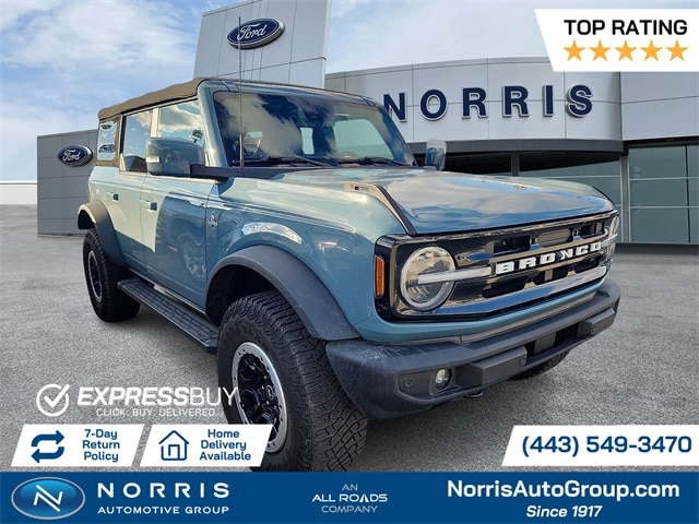 2021 Ford Bronco Outer Banks's photo