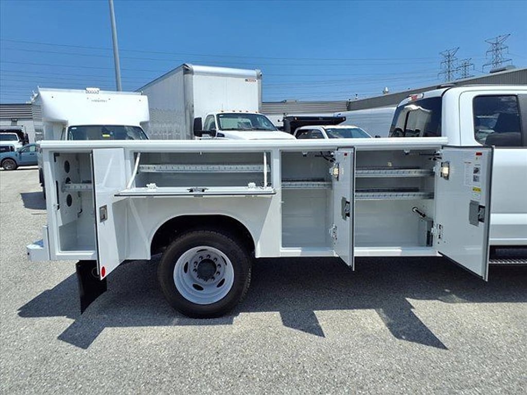 New 2025 Ford Super Duty F-550 DRW XL Truck Super Cab