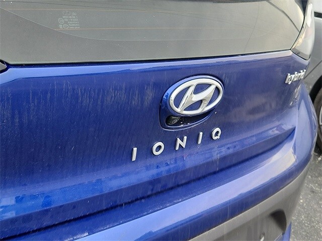 2020 Hyundai Ioniq Limited photo 4