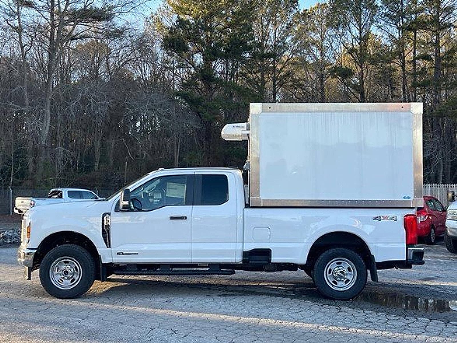 2025 Ford F-350 Super Duty XL - Photo 8
