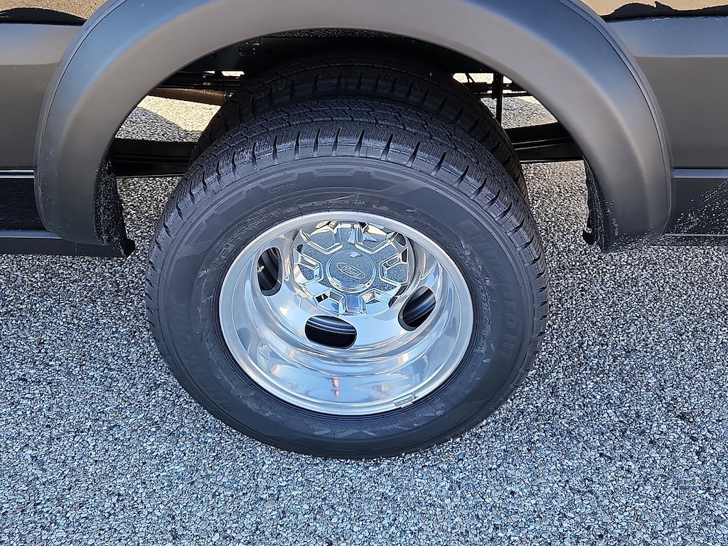 2026 Ford Transit Passenger XLT Van photo 4