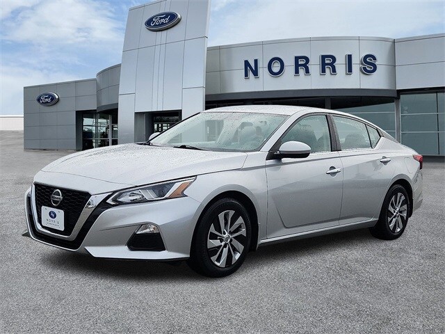 2020 Nissan Altima 2.5 S photo 2