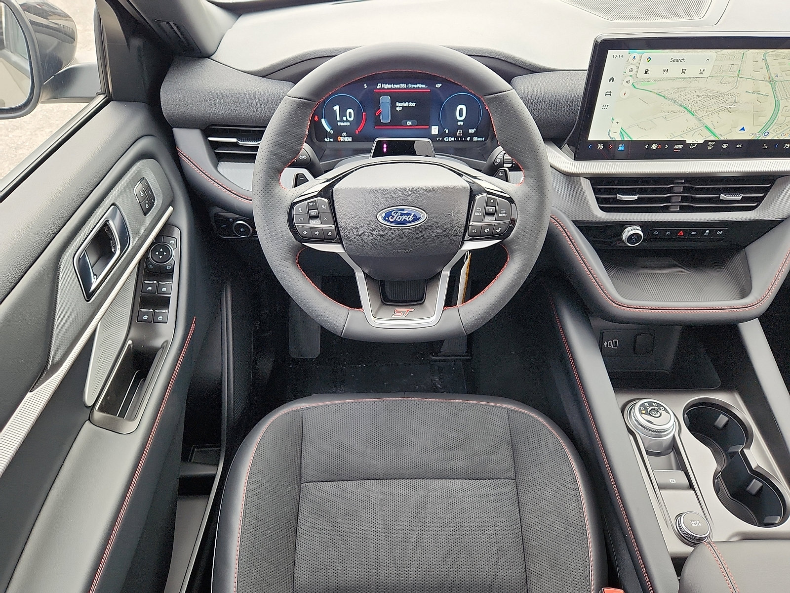 2026 Ford Explorer ST - Photo 7