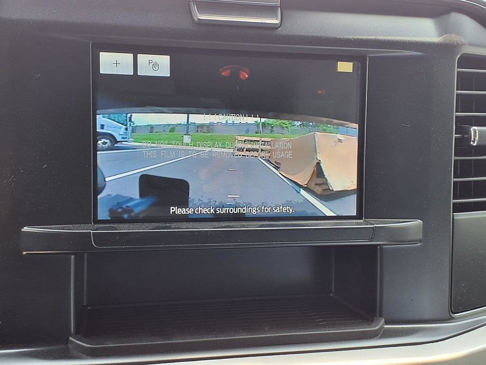 2025 Ford F-350 Super Duty Chassis Cab XL - Photo 20