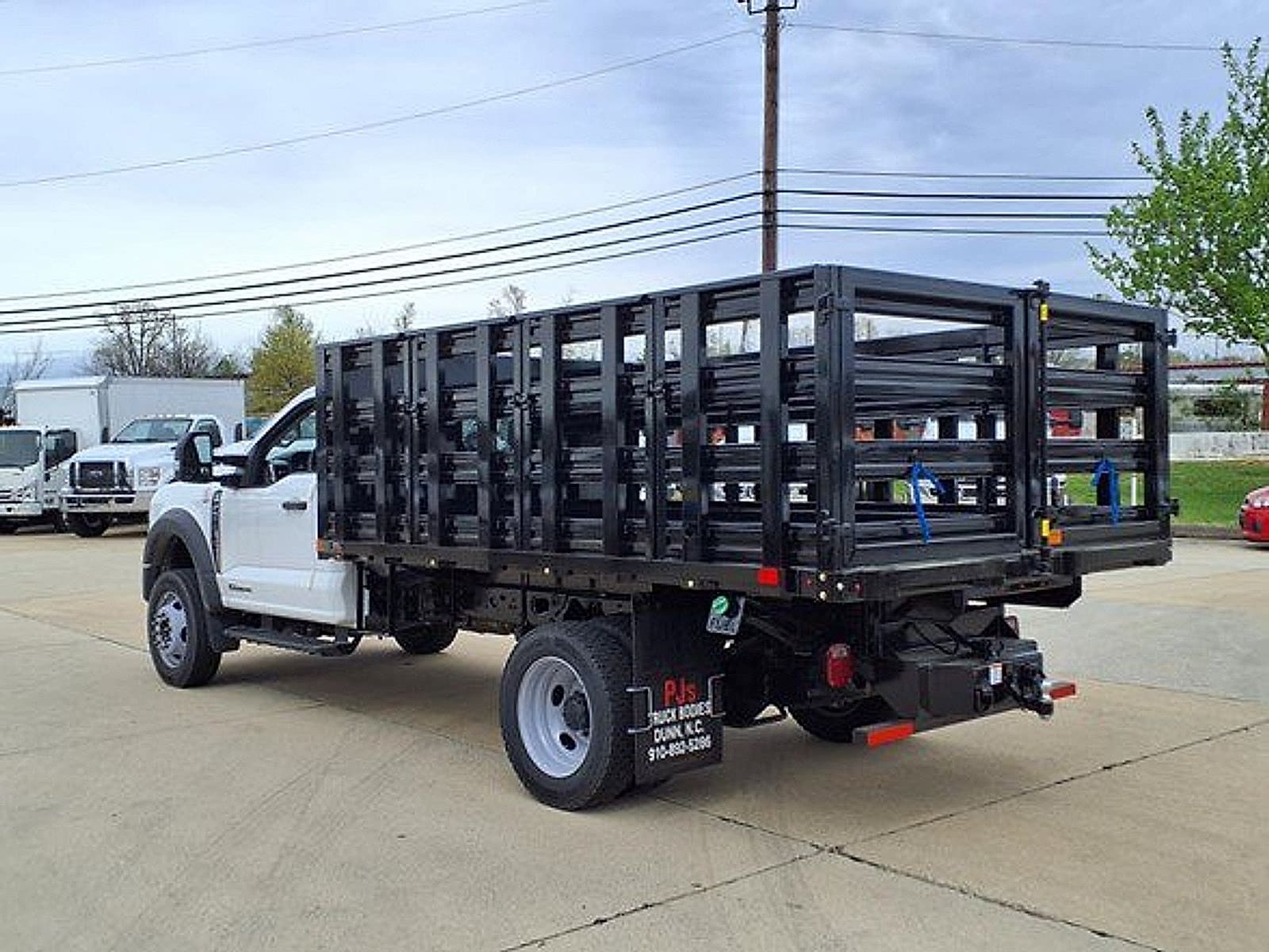 2024 Ford F-450 Super Duty Chassis Cab XL - Photo 6