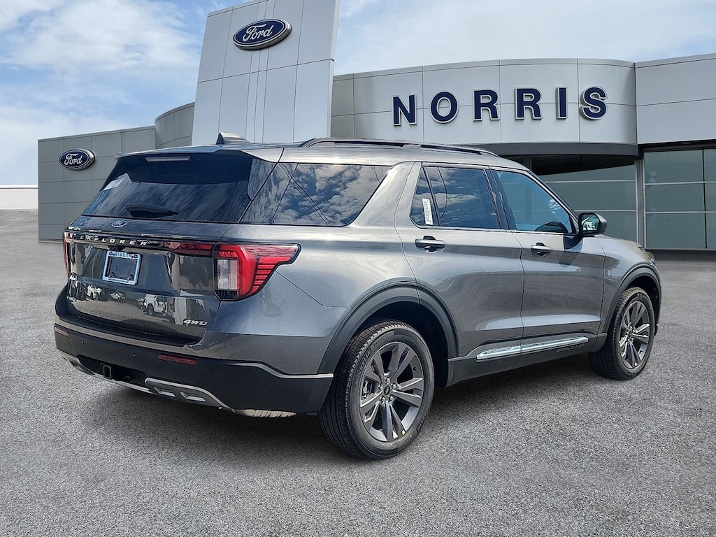 New 2025 Ford Explorer Active SUV