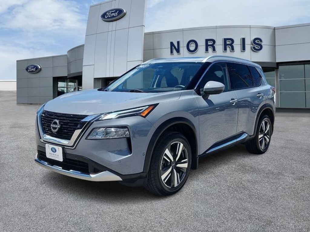 Used 2023 Nissan
