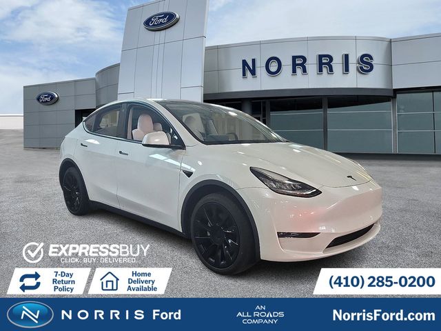 2023 Tesla Model Y Long Range Dual Motor All-Wheel Drive's photo
