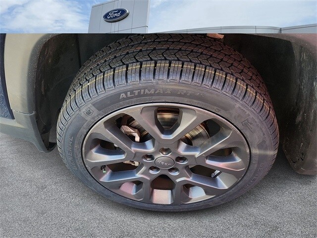 2021 Jeep Compass Special Edition photo 3