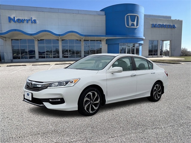 Used 2017 Honda Accord EX-L with VIN 1HGCR2F84HA086366 for sale in Dundalk, MD