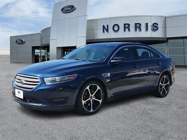 Used 2016 Ford Taurus SEL with VIN 1FAHP2E84GG138835 for sale in Dundalk, MD