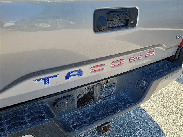 2021 Toyota Tacoma SR5 Double Cab V6 photo 4