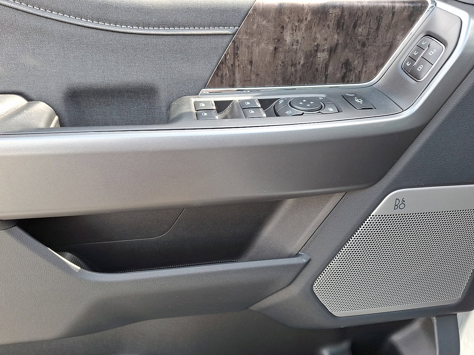2025 Ford F-350 Super Duty Lariat - Photo 8
