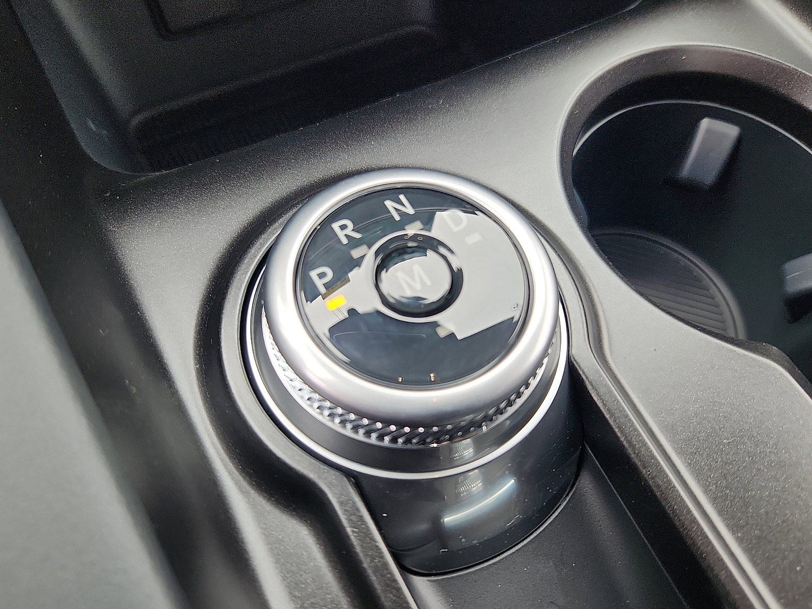 2026 Ford Explorer ST - Photo 11