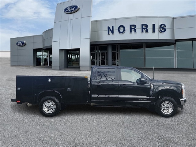 2024 Ford F-350 Super Duty Chassis Cab XL