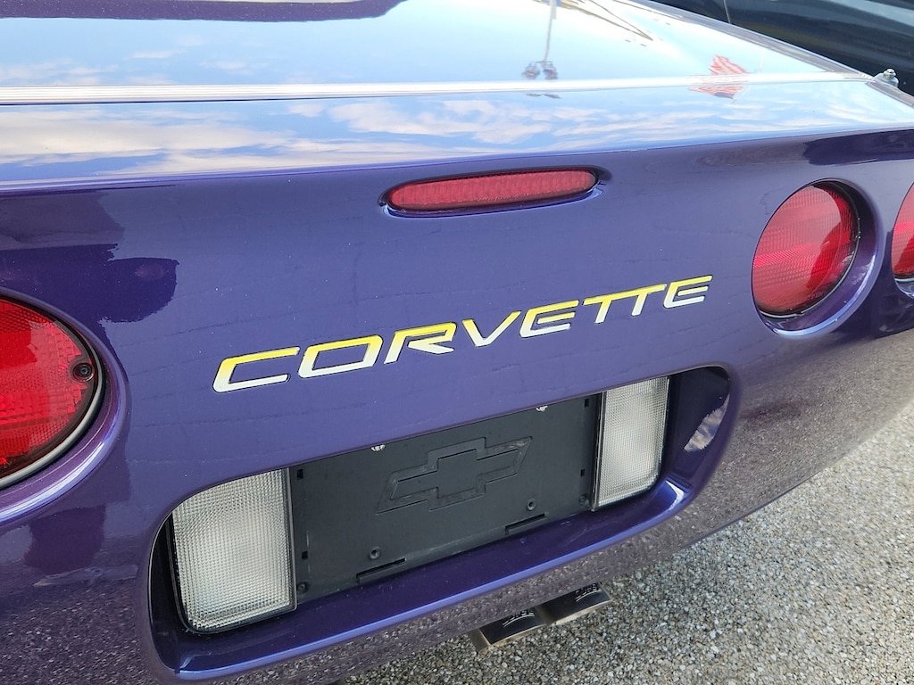 Used 1998 Chevrolet Corvette  Convertible