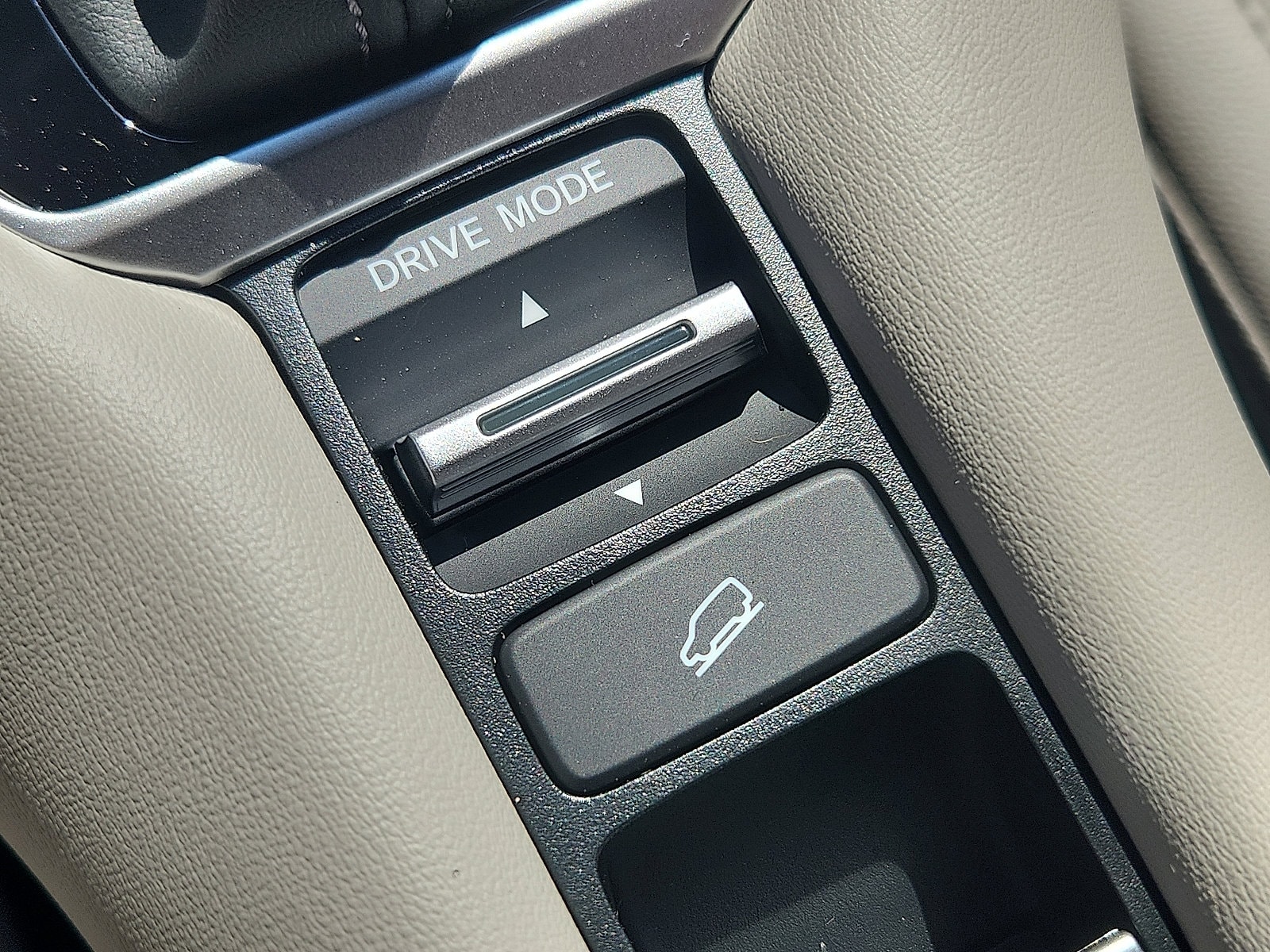 2026 Honda HR-V EX-L - Photo 16