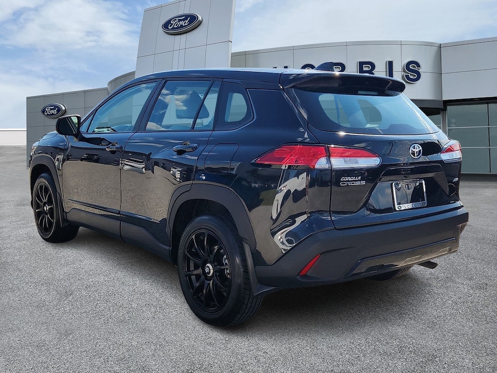 Used 2022 Toyota Corolla Cross L L 4WD