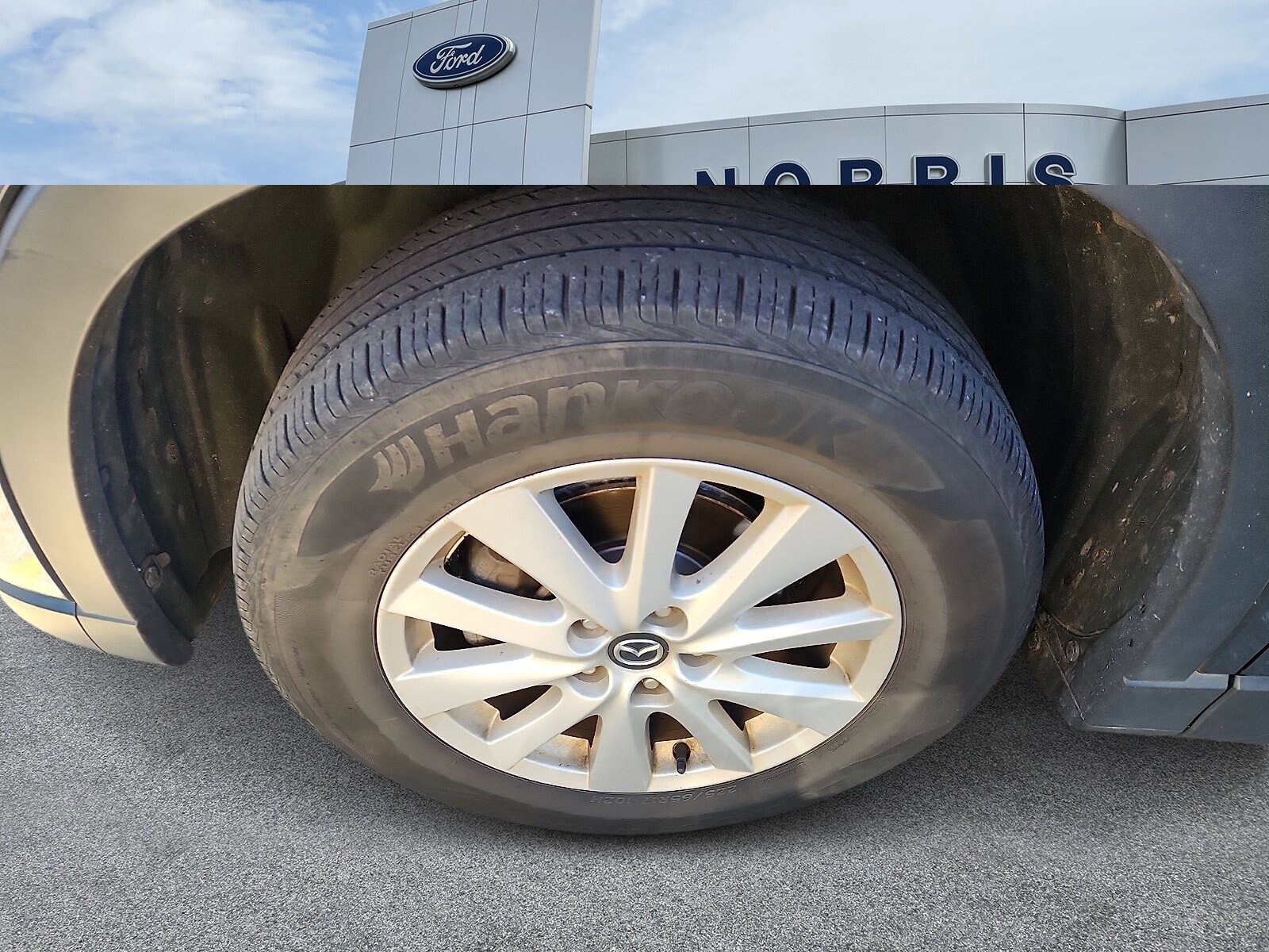 2013 Mazda CX-5 Touring photo 2