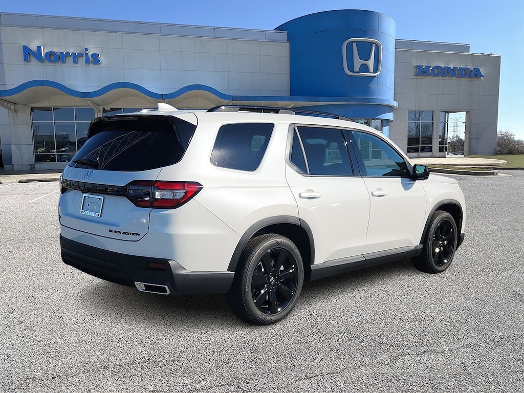 New 2025 Honda Pilot Black Edition SUV